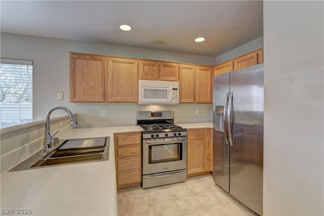 1052 Coronado Peak Avenue, Las Vegas, NV 89183