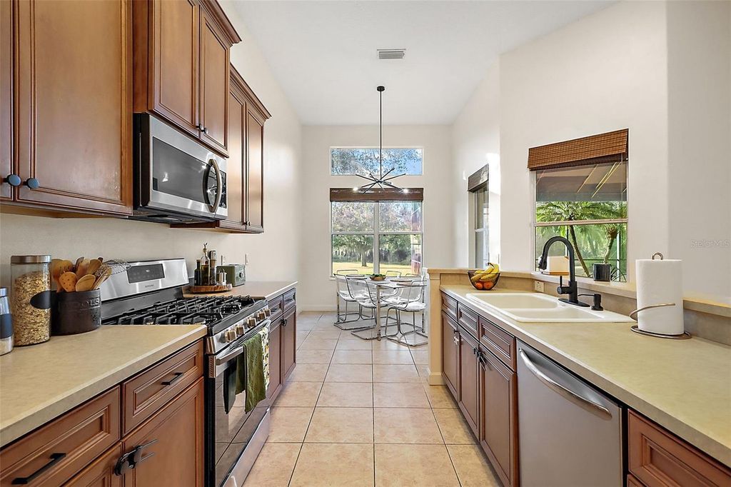 Image 16 of property listing at 9930 SANTA BARBARA COURT, Howey In The Hills, FL 34737
