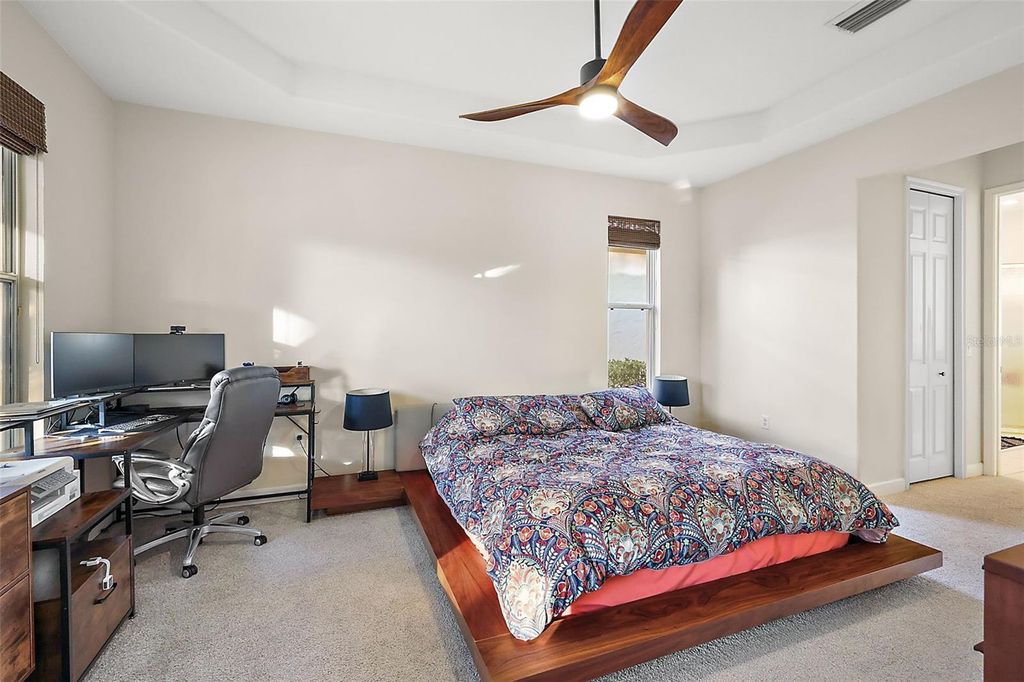 Image 17 of property listing at 9930 SANTA BARBARA COURT, Howey In The Hills, FL 34737