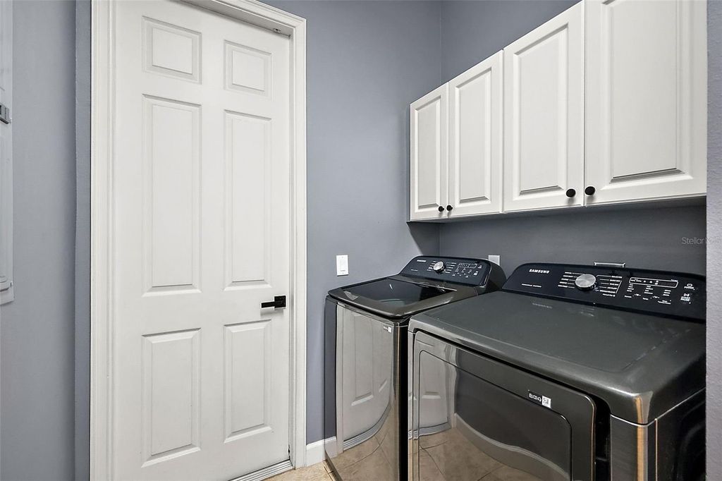 Image 25 of property listing at 9930 SANTA BARBARA COURT, Howey In The Hills, FL 34737