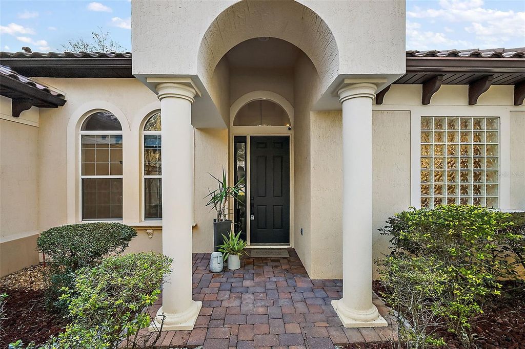 Image 6 of property listing at 9930 SANTA BARBARA COURT, Howey In The Hills, FL 34737