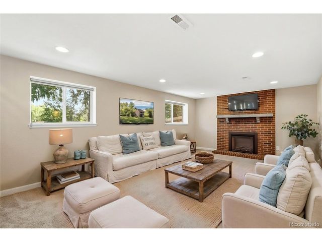 5019 Picket Dr, Colorado Springs, CO 80918