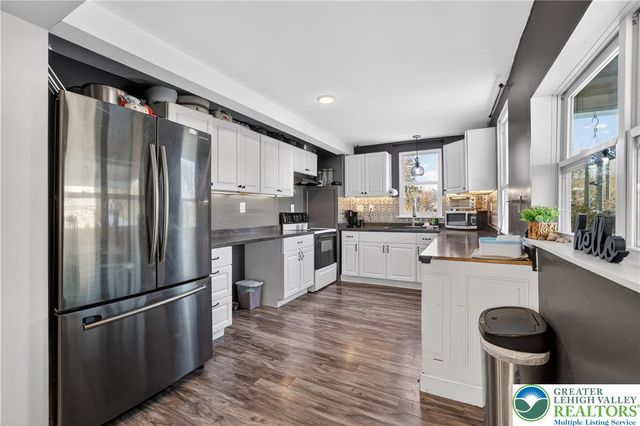 1624 Sterner Lane, Salisbury Twp, PA 18103