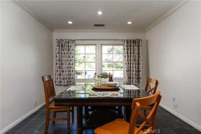 4755 Burnet, Sherman Oaks, CA 91403