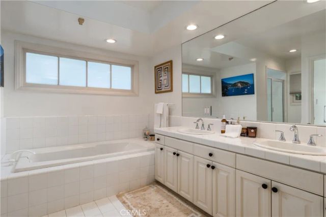 4755 Burnet, Sherman Oaks, CA 91403
