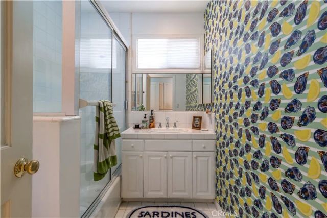 4755 Burnet, Sherman Oaks, CA 91403
