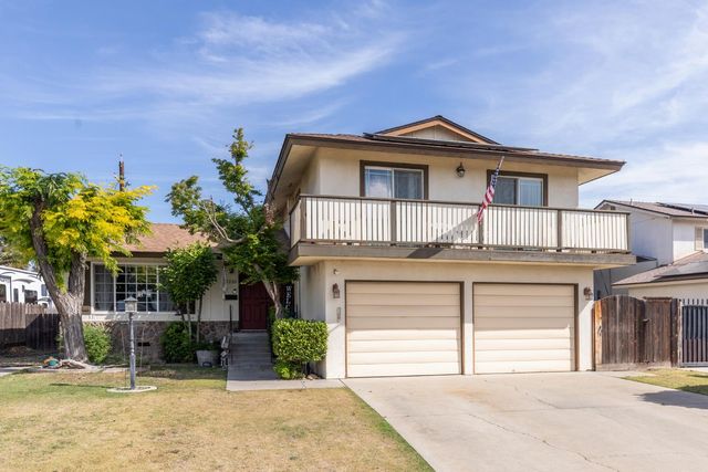 2210 Northhill Street, Selma, CA 93662