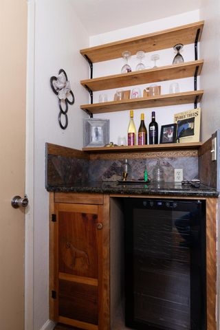 2210 Northhill Street, Selma, CA 93662