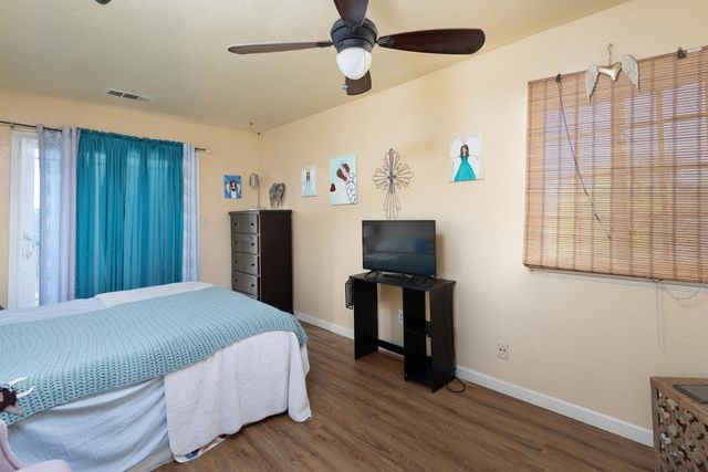 2210 Northhill Street, Selma, CA 93662