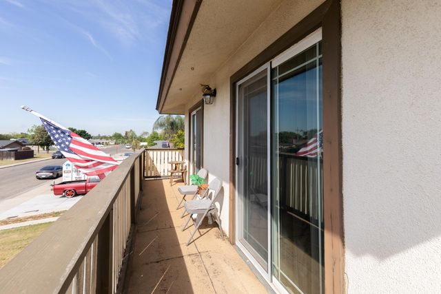 2210 Northhill Street, Selma, CA 93662