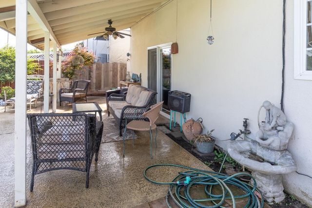 2210 Northhill Street, Selma, CA 93662