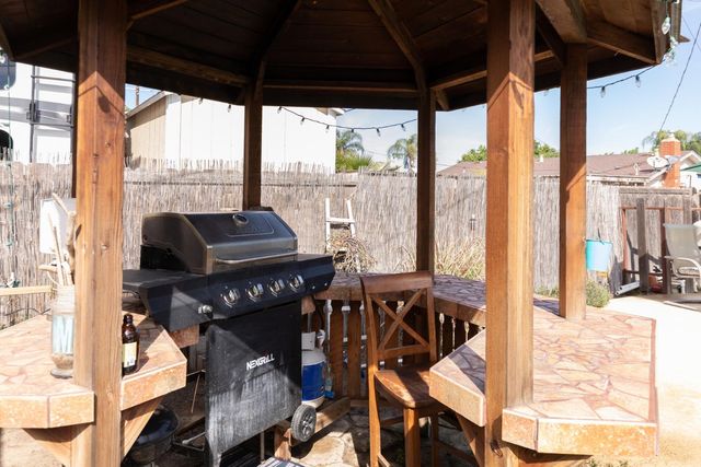 2210 Northhill Street, Selma, CA 93662