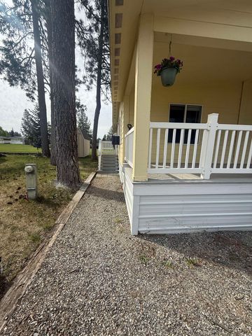 3412 E Valley Forge Ln, Mead, WA 99021