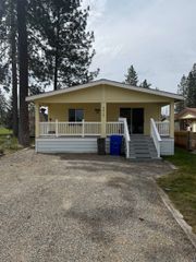 3412 E Valley Forge Ln, Mead, WA 99021