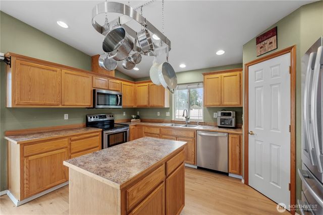 317 Teresa Street, Camano Island, WA 98282
