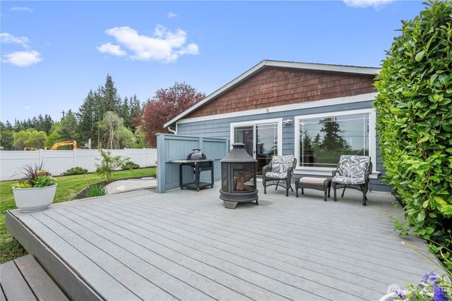 317 Teresa Street, Camano Island, WA 98282