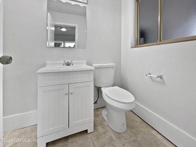 7931 LA TREC Drive, Jacksonville, FL 32221