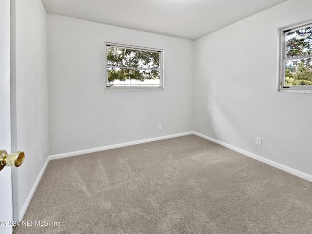 7931 LA TREC Drive, Jacksonville, FL 32221