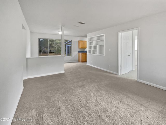 7931 LA TREC Drive, Jacksonville, FL 32221