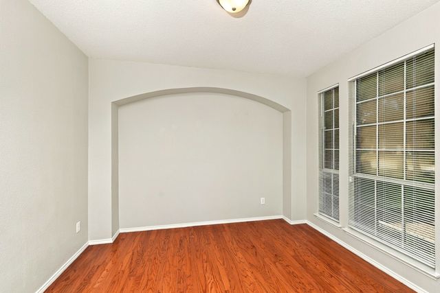 736 Mulberry Lane, Desoto, TX 75115