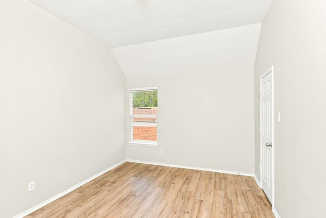 736 Mulberry Lane, Desoto, TX 75115
