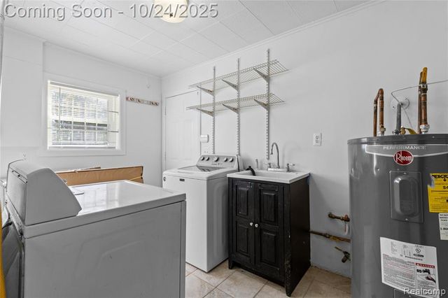 17725 George Washington Drive, Southfield, MI 48075