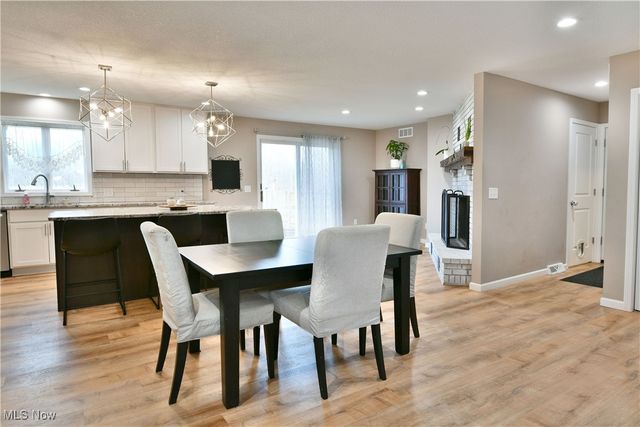 5778 Palmyra Road SW, Warren, OH 44481