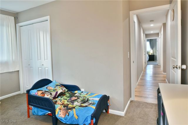 5778 Palmyra Road SW, Warren, OH 44481