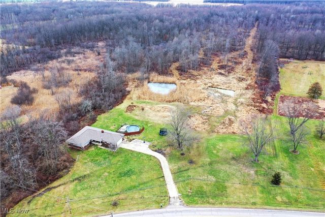 5778 Palmyra Road SW, Warren, OH 44481