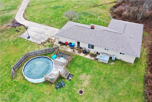 5778 Palmyra Road SW, Warren, OH 44481