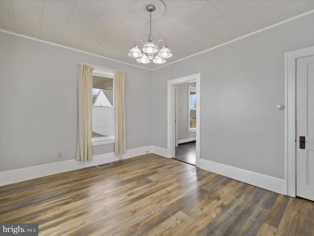 452 S FOURTH ST, Chambersburg, PA 17201