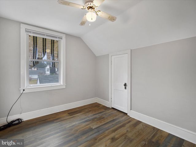 452 S FOURTH ST, Chambersburg, PA 17201