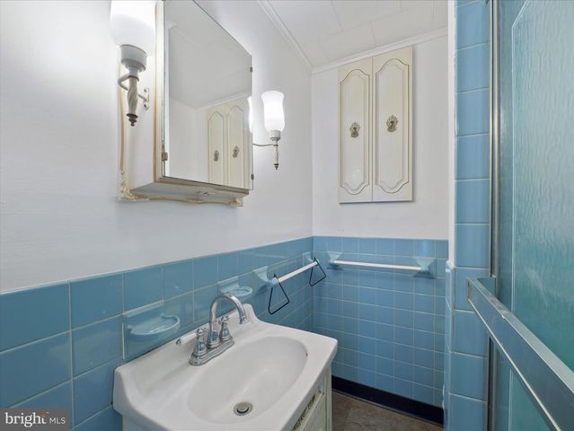 452 S FOURTH ST, Chambersburg, PA 17201