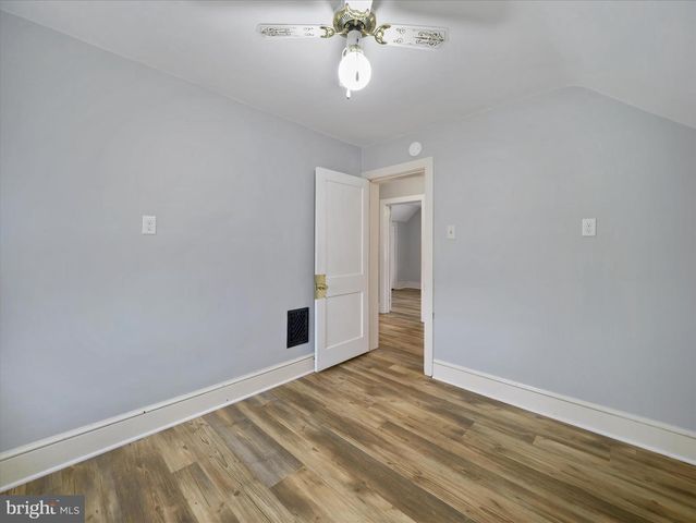 452 S FOURTH ST, Chambersburg, PA 17201