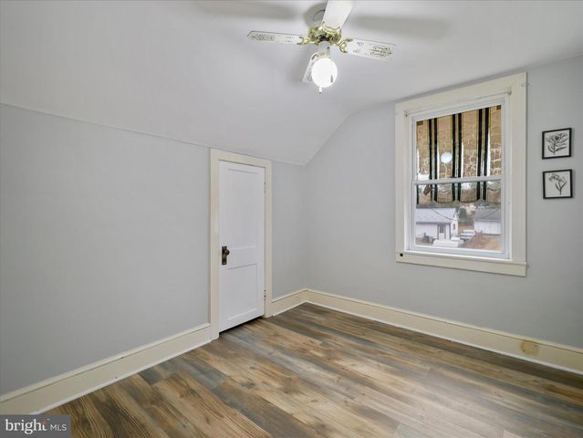 452 S FOURTH ST, Chambersburg, PA 17201