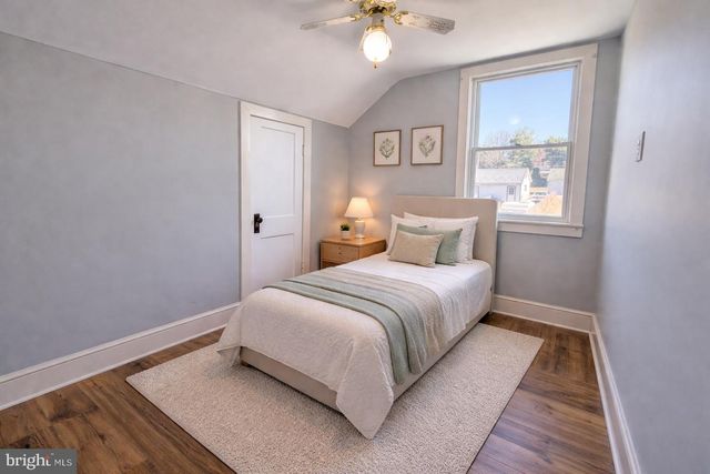 452 S FOURTH ST, Chambersburg, PA 17201