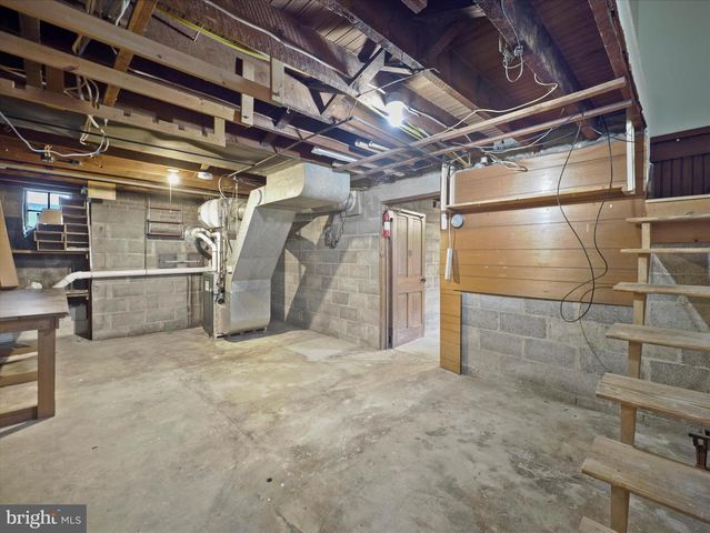 452 S FOURTH ST, Chambersburg, PA 17201