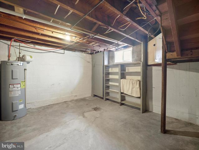 452 S FOURTH ST, Chambersburg, PA 17201