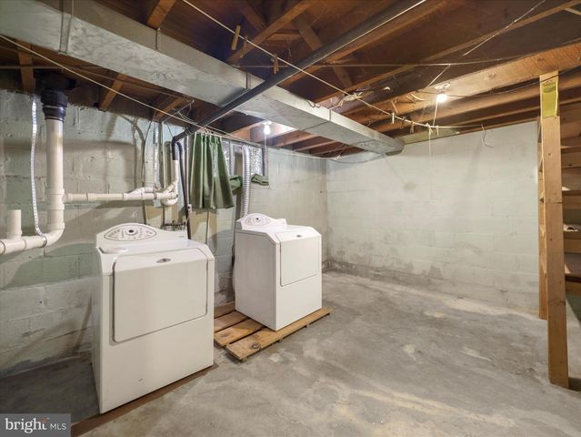 452 S FOURTH ST, Chambersburg, PA 17201