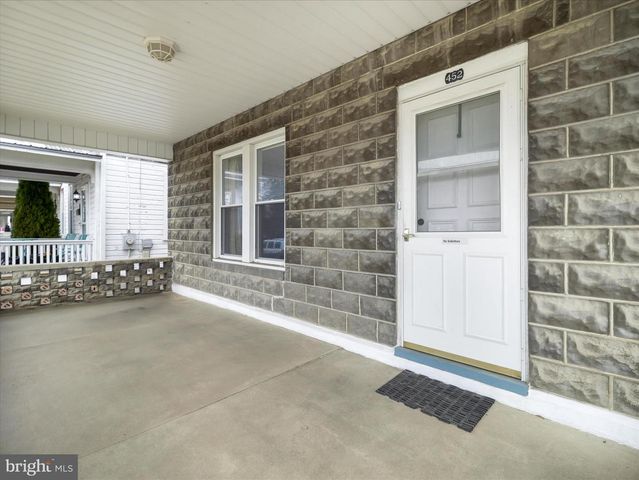 452 S FOURTH ST, Chambersburg, PA 17201