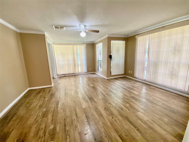 6220 Beall Street, Houston, TX 77091
