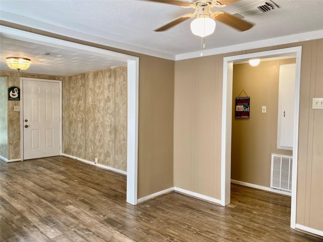 6220 Beall Street, Houston, TX 77091
