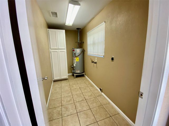 6220 Beall Street, Houston, TX 77091