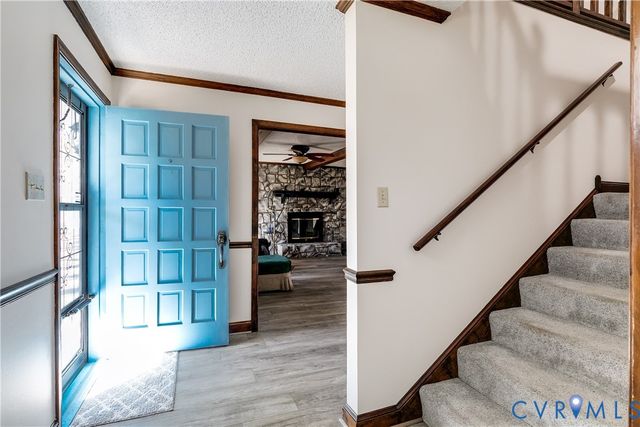 14747 Ramblewood Dr, Chester, VA 23836