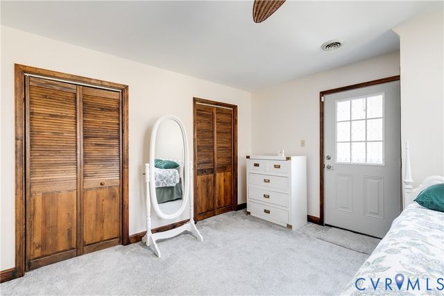 14747 Ramblewood Dr, Chester, VA 23836