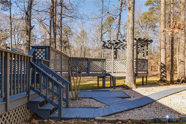 14747 Ramblewood Dr, Chester, VA 23836