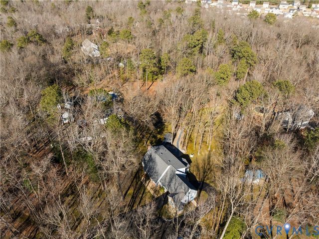 14747 Ramblewood Dr, Chester, VA 23836