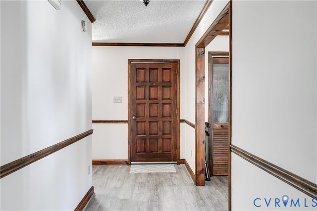 14747 Ramblewood Dr, Chester, VA 23836