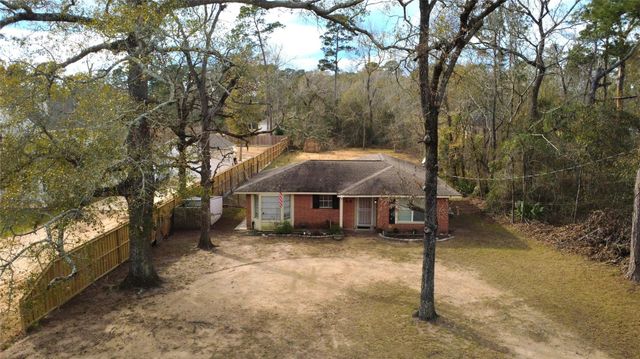 14790 Cypress Drive, Conroe, TX 77302