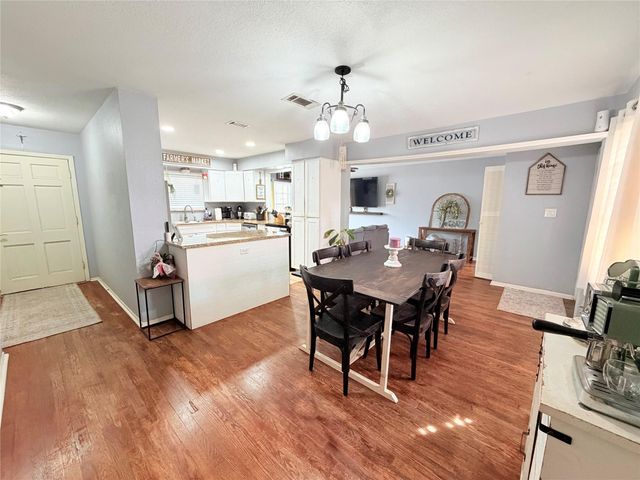 14790 Cypress Drive, Conroe, TX 77302